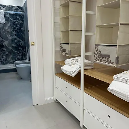 B&B Core Analfabeta 4*