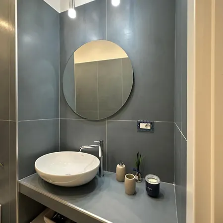 Core Analfabeta Bed and Breakfast Νάπολη