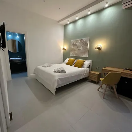 Core Analfabeta ナポリ